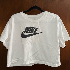 Nike White Cropped T-Shirt